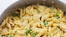 Chicken-Broccoli Shells and Cheese Chicken-Broccoli Shells and Cheese