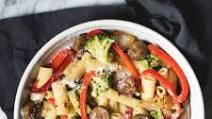 20 Minute Garlic Parmesan Rigatoni with Chicken Sausage & Broccoli 20 Minute Garlic Parmesan Rigatoni with Chicken Sausage & Broccoli