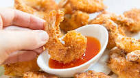Coconut Shrimp with Sweet Chili Dipping Sauce Coconut Shrimp with Sweet Chili Dipping Sauce