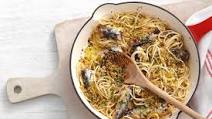 Spaghetti with chilli sardines and garlic breadcrumbs Spaghetti with chilli sardines and garlic breadcrumbs