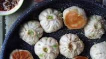 Sheng Jian Bao: Pan-fried pork buns (生煎包) Sheng Jian Bao: Pan-fried pork buns (生煎包)