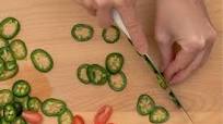 ¿Cocinaste con chile? Te decimos cómo aliviar y quitar lo enchilado de las manos ¿Cocinaste con chile? Te decimos cómo aliviar y quitar lo enchilado de las manos