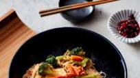 Vegetable Lo Mein with Rice Vermicelli Vegetable Lo Mein with Rice Vermicelli