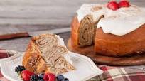 Giant Cinnamon Bun Giant Cinnamon Bun