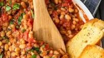 White Beans Recipe with Tomato and Garlic White Beans Recipe with Tomato and Garlic