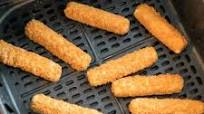 Frozen Mozzarella Sticks in Air Fryer Frozen Mozzarella Sticks in Air Fryer