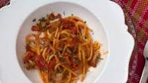 Italian Sauce Recipe with Veal, Tomato, White Wine Italian Sauce Recipe with Veal, Tomato, White Wine