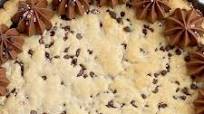 Giant Chocolate Chip Cookie Giant Chocolate Chip Cookie