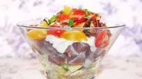 Ensalada de aguacate, atún y tomate con mayonesa de jengibre Ensalada de aguacate, atún y tomate con mayonesa de jengibre
