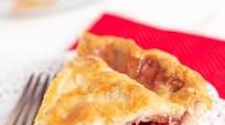 Strawberry Rhubarb Pie Strawberry Rhubarb Pie