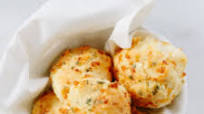Vortex 6 Quart - Restaurant Style Cheddar Biscuits Vortex 6 Quart - Restaurant Style Cheddar Biscuits