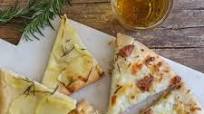 Homemade Potato Pizza - Two Ways Homemade Potato Pizza - Two Ways