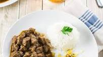 Brazilian Beef Stew (Picadinho) with Banana Farofa Brazilian Beef Stew (Picadinho) with Banana Farofa