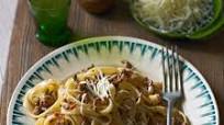 Tagliatelle with Beef and Chicken Liver Sauce Recipe Tagliatelle with Beef and Chicken Liver Sauce Recipe