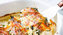 Spinach Chicken Casserole with Cream Cheese and Mozzarella Spinach Chicken Casserole with Cream Cheese and Mozzarella