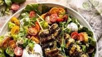 Pesto Chicken Caesar Salad with Tomatoes and Burrata Pesto Chicken Caesar Salad with Tomatoes and Burrata