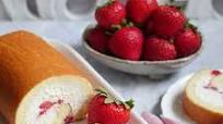 Fresh Strawberry Cream Japanese Cake Roll Fresh Strawberry Cream Japanese Cake Roll