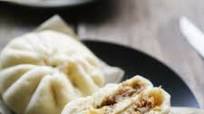 Siopao Asado (Filipino Steamed Pork Buns) Siopao Asado (Filipino Steamed Pork Buns)