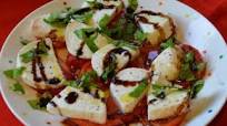Burrata Caprese Salad Burrata Caprese Salad