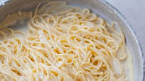 Spaghetti cacio e pepe Spaghetti cacio e pepe