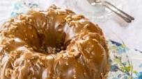 Bananas Foster Cake with Pecan Praline Glaze Bananas Foster Cake with Pecan Praline Glaze