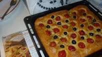 Focaccia barese di patate con il bimby - (3.2/5) Focaccia barese di patate con il bimby - (3.2/5)