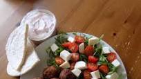 KEFTEDES (GREEK MEATBALLS) KEFTEDES (GREEK MEATBALLS)