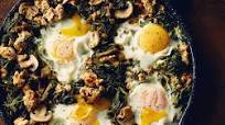 Ground Chicken, Spinach & Egg Skillet Ground Chicken, Spinach & Egg Skillet