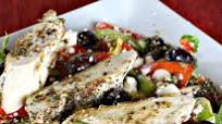 Greek Salad With Grilled Chicken and Bacon Greek Salad With Grilled Chicken and Bacon
