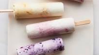Frozen Yogurt and Fruit Pops Frozen Yogurt and Fruit Pops