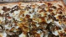 White Pizza with Sausage and Sliced Garlic White Pizza with Sausage and Sliced Garlic