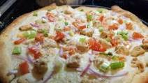 Loaded Garlic Chicken Pizza Loaded Garlic Chicken Pizza