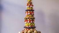 Every Single Guest Will Take Photos of (+ Devour) This Antipasto Tree Every Single Guest Will Take Photos of (+ Devour) This Antipasto Tree