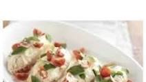 Chicken in Creamy Pan Sauce Chicken in Creamy Pan Sauce