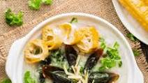 Century Egg and Pork Congee (皮蛋瘦肉粥) Century Egg and Pork Congee (皮蛋瘦肉粥)