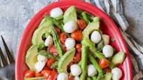 Asparagus Caprese Salad Asparagus Caprese Salad