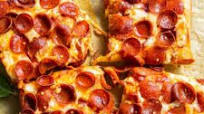Detroit Style Pizza Detroit Style Pizza