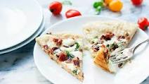Grilled Bacon and Blue Cheese Pizza Grilled Bacon and Blue Cheese Pizza