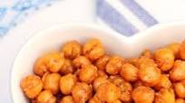 Smokey Maple Roasted Chickpeas - ActiFry Recipe Smokey Maple Roasted Chickpeas - ActiFry Recipe