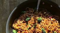 Kung Pao Spaghetti Hot Spicy Noodles Kung Pao Spaghetti Hot Spicy Noodles
