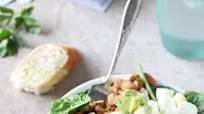 Spinach Power Salad with Yogurt Dressing Spinach Power Salad with Yogurt Dressing
