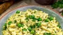 Vegan Creamy Parmesan Orzo and Peas Vegan Creamy Parmesan Orzo and Peas