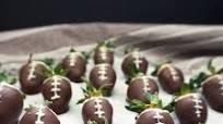 Chocolate covered strawberry footballs Chocolate covered strawberry footballs