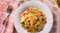 VELVEETA® Easy Spicy Chicken Spaghetti VELVEETA® Easy Spicy Chicken Spaghetti