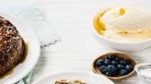 Self-saucing sticky date pudding Self-saucing sticky date pudding