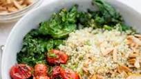 Chicken and Quinoa Bowl Chicken and Quinoa Bowl