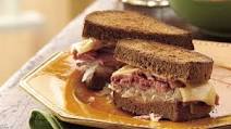 Slow-Cooker Reuben Sandwiches Slow-Cooker Reuben Sandwiches