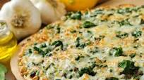Spinach and Roasted Garlic White Pizza Spinach and Roasted Garlic White Pizza