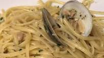 Linguine with White Clam Sauce Linguine with White Clam Sauce
