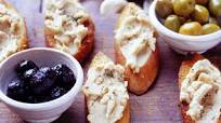 Crostini with cannellini Crostini with cannellini